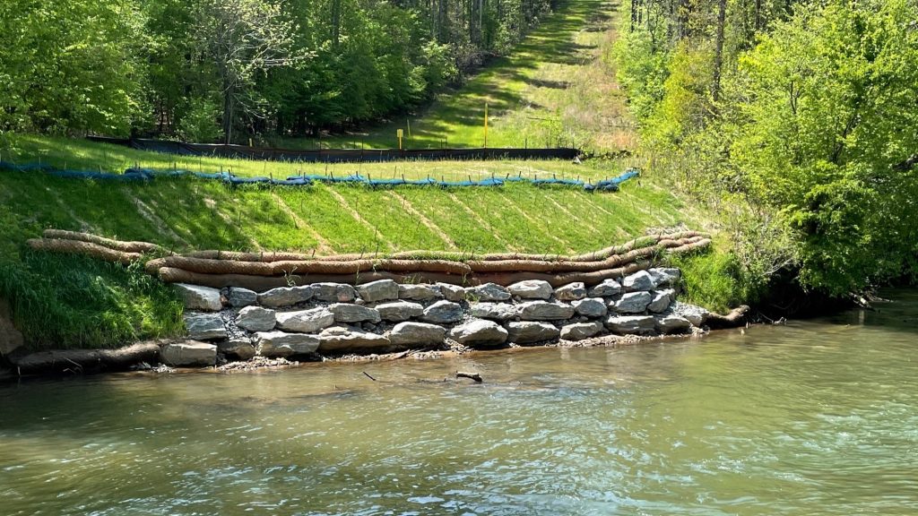 Natural resources service provide erosion control of stream